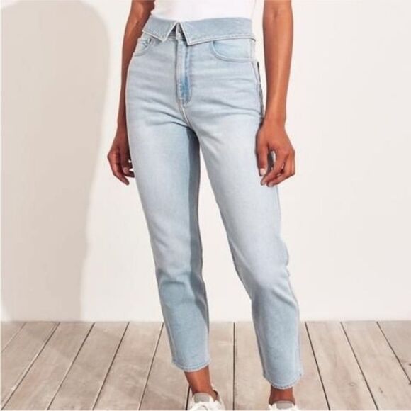 Hollister Vintage Stretch Fold Over Ultra High Rise Mom Jean Light Wash Denim 25 - Picture 16 of 16